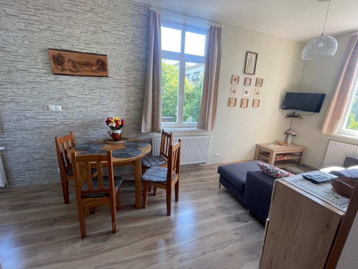 Stara Morava Apartman Zuzka, ตาตรันสกา ลอมนีจา ภายนอก รูปภาพ