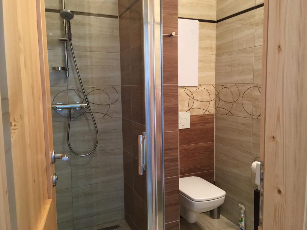 Stara Morava Apartman Zuzka, ตาตรันสกา ลอมนีจา ภายนอก รูปภาพ
